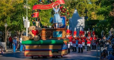 Parade Disney Noël chanteurs live -poster
